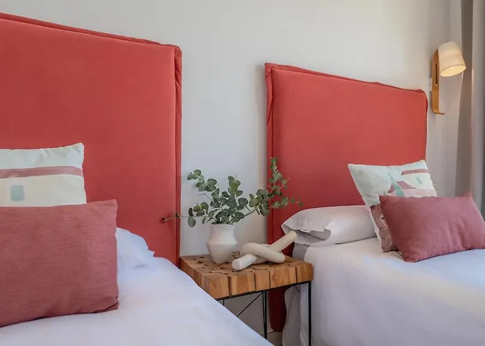 アパート New Spacious Townhouse In